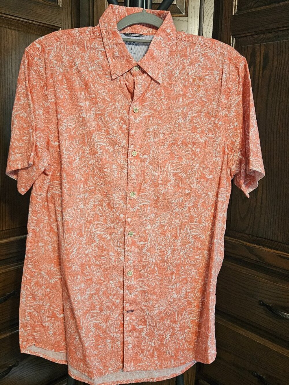 IZOD Saltwater Men’s Large Coral Floral Short Sleeve Button Down Shirt